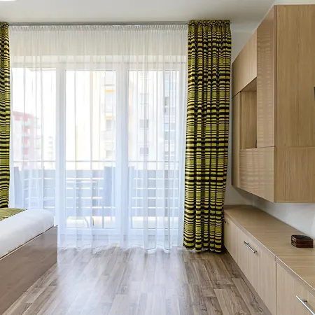 Luna - Free Parking & Mountain View