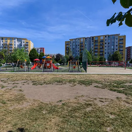 Апартаменты Luna | Mountain View & Parking | Sleeps 3